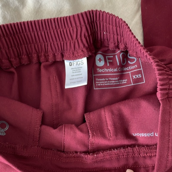 Figs Scrub Pants - Picture 5 of 7